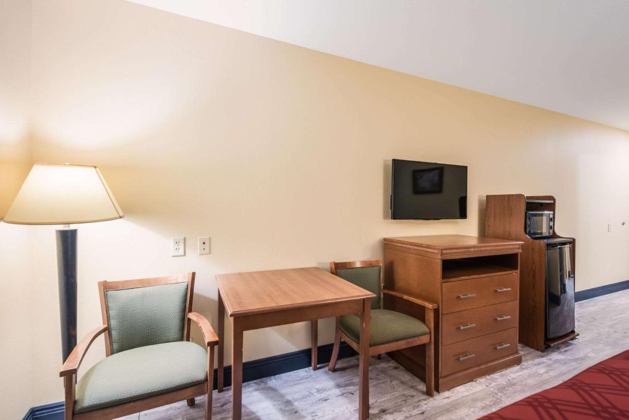 Econo Lodge Inn & Suites Little Rock Sw Kültér fotó