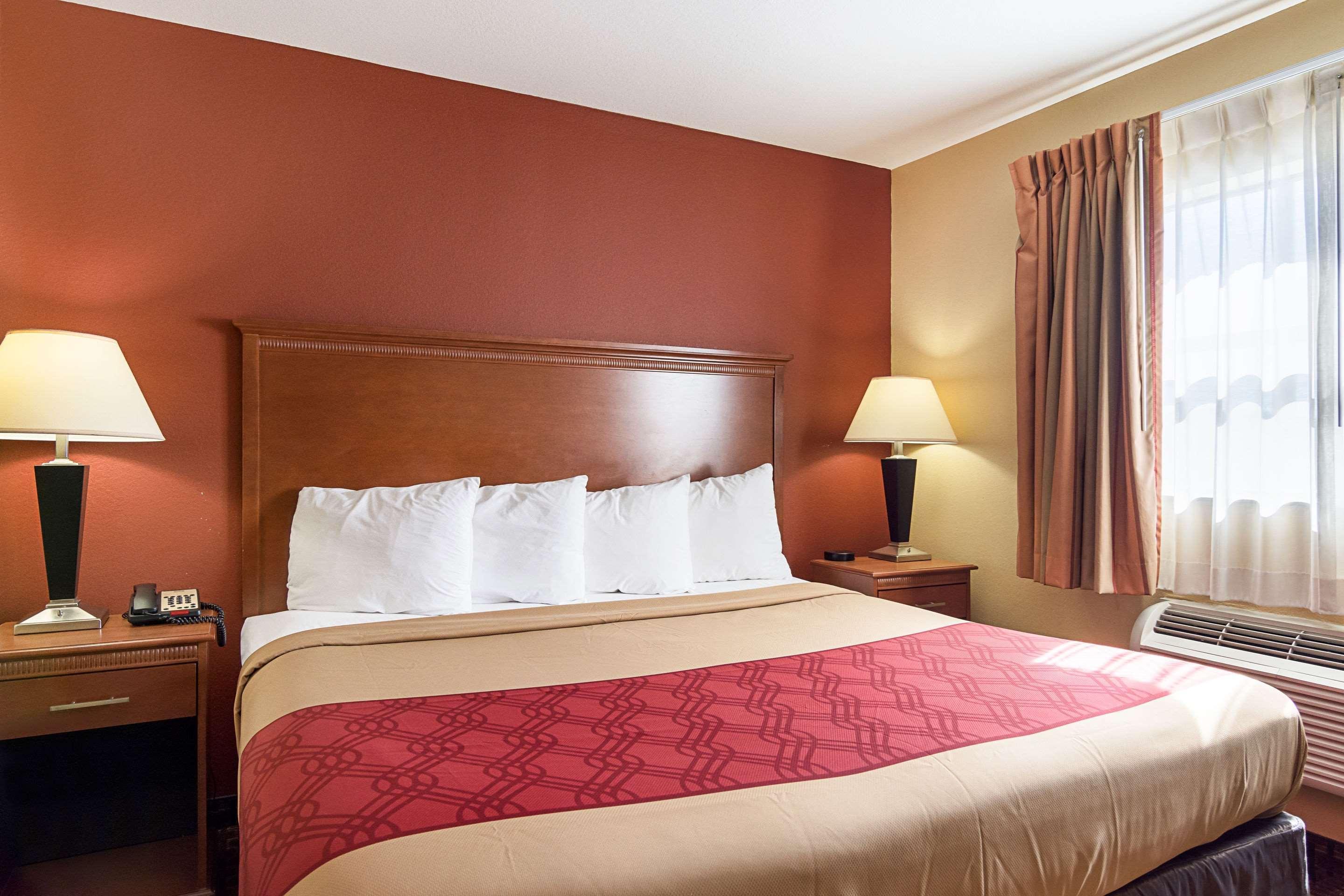 Econo Lodge Inn & Suites Little Rock Sw Kültér fotó