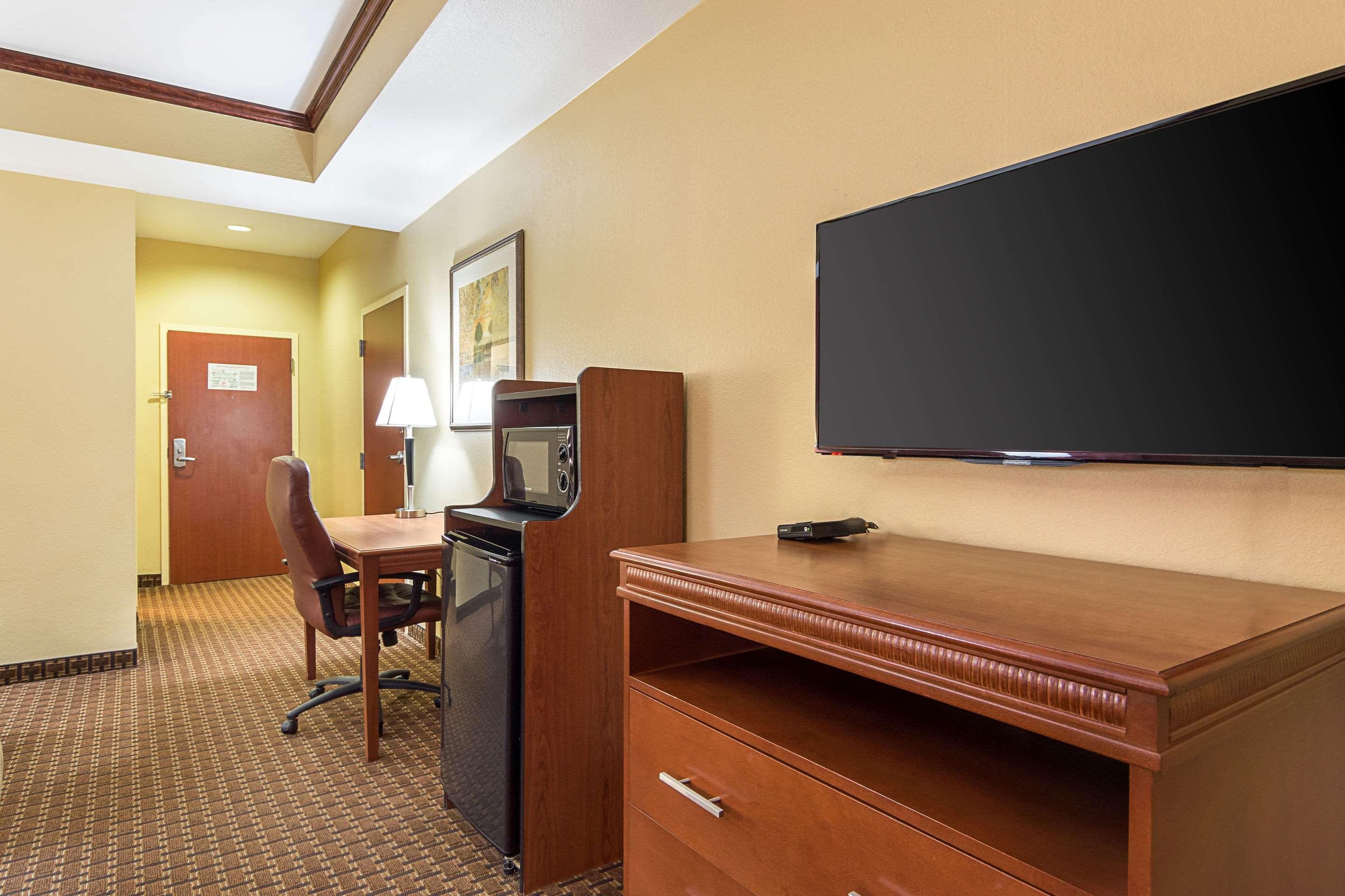 Econo Lodge Inn & Suites Little Rock Sw Kültér fotó
